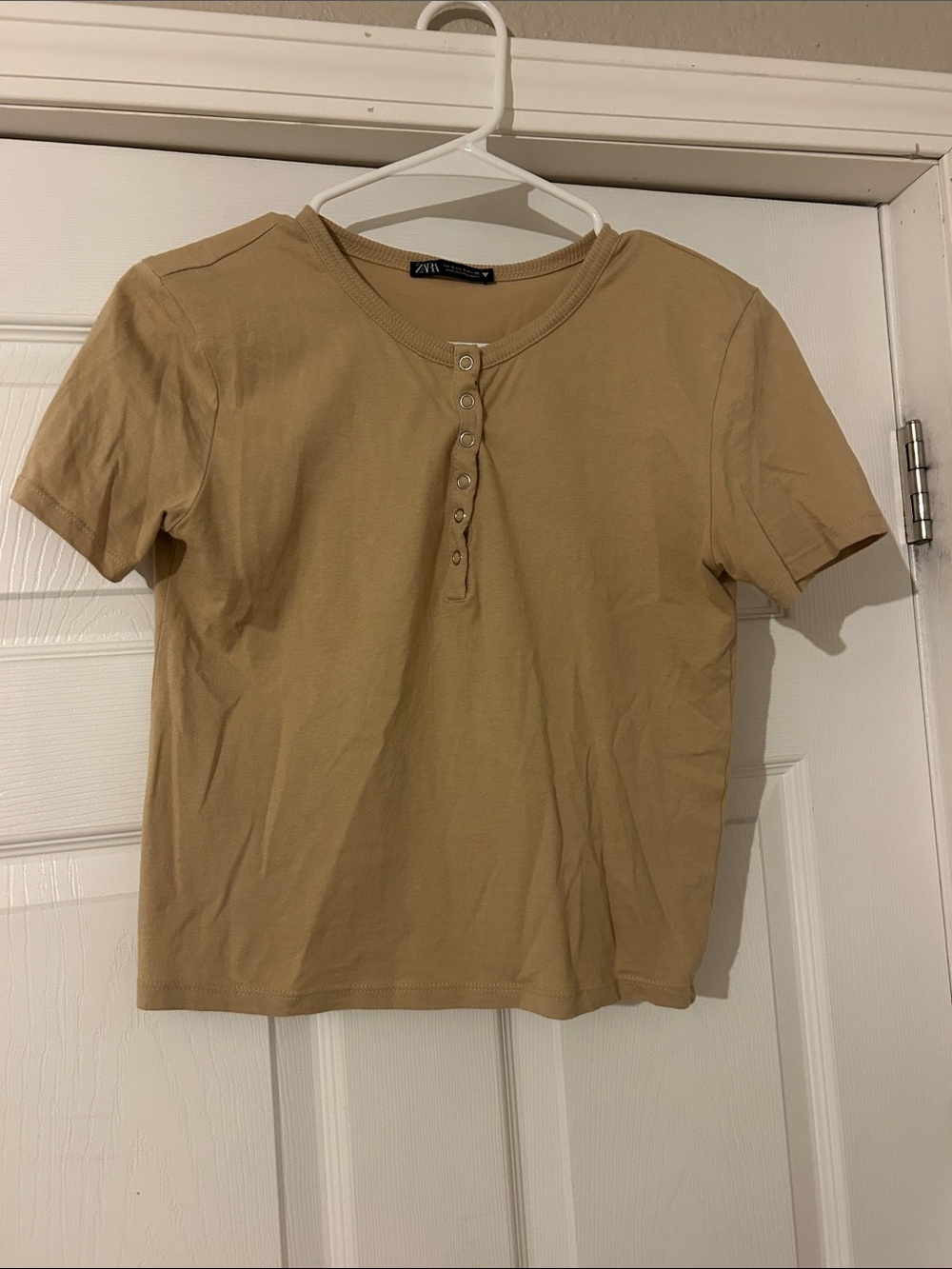Zara Short Sleeve Henley Top in Tan